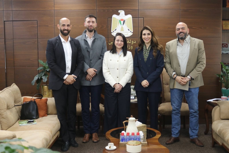 وزارة العمل وبال تريد يبحثان آفاق التعاون لدعم قطاع العمل والصادرات الفلسطينية وتعزيز التنمية المستدامة